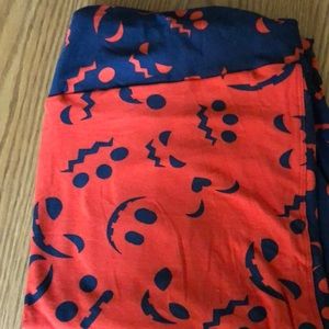 NWOT Lularoe Leggings T&C Halloween